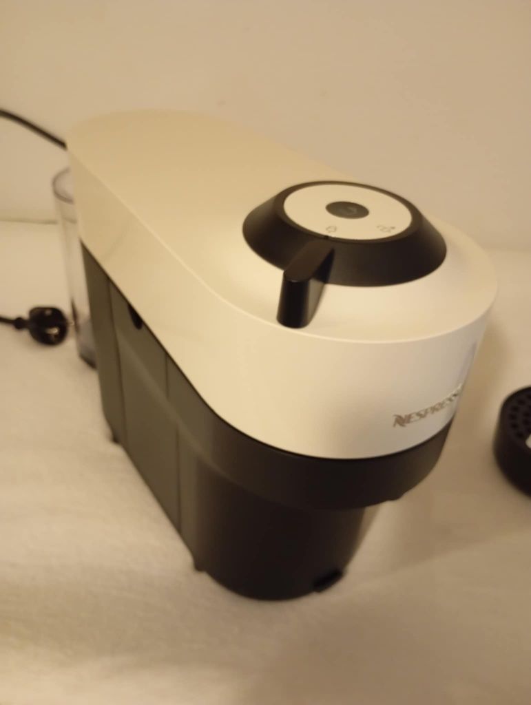 Vendo Máquina Nespresso Pop