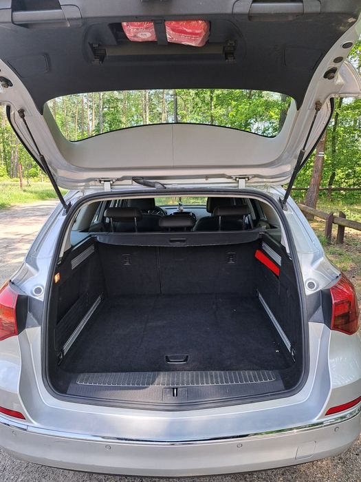 Opel Astra J Sports Tourer