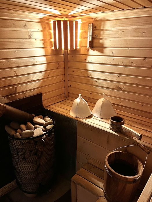 Відпочинок у Карпатах , ЧАН з гідромасажем, БАНЯ , БАСЕЙН на дворі