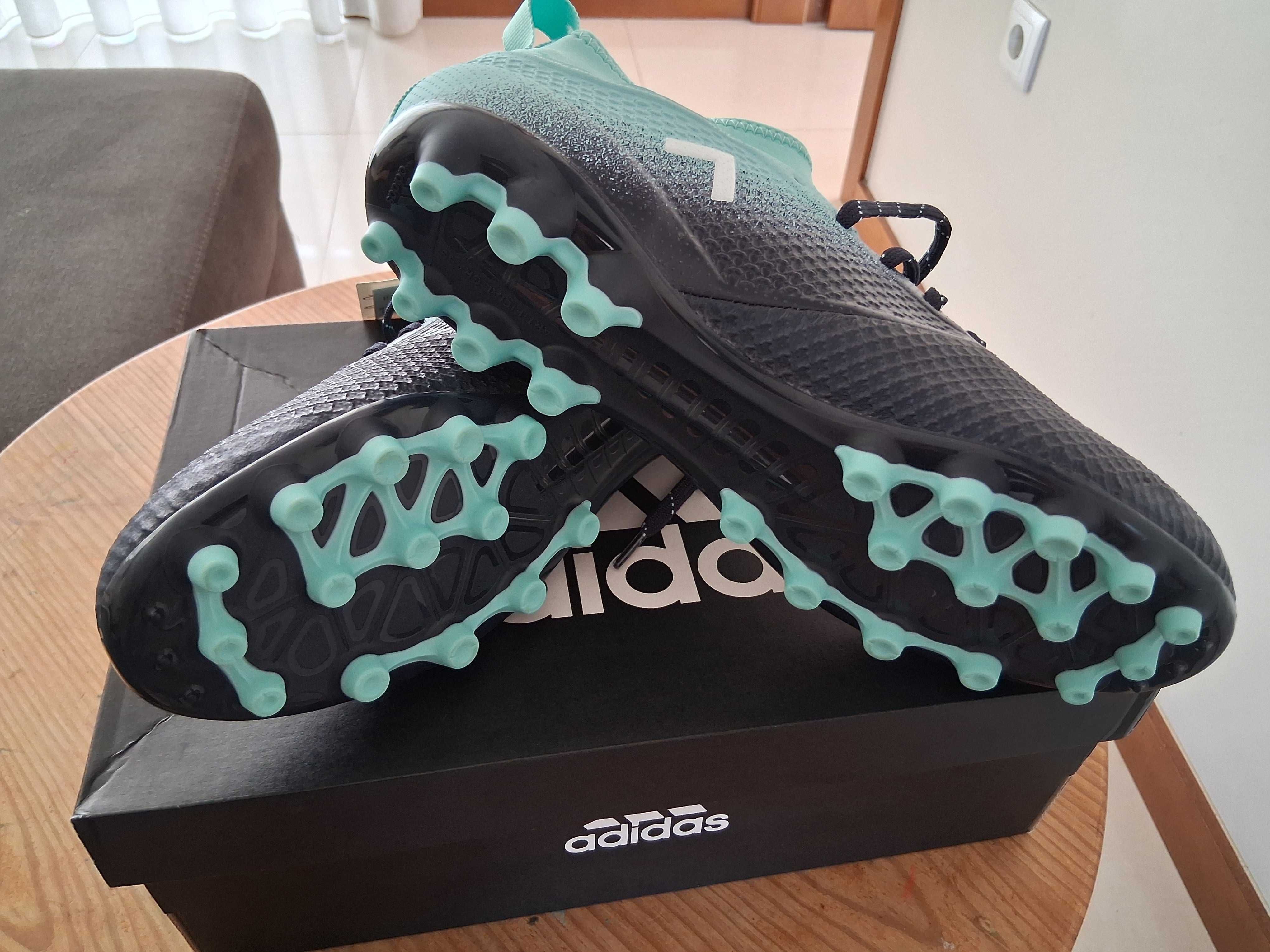 Chuteiras de futebol Adidas ACE 17.3 AG ( Novas)