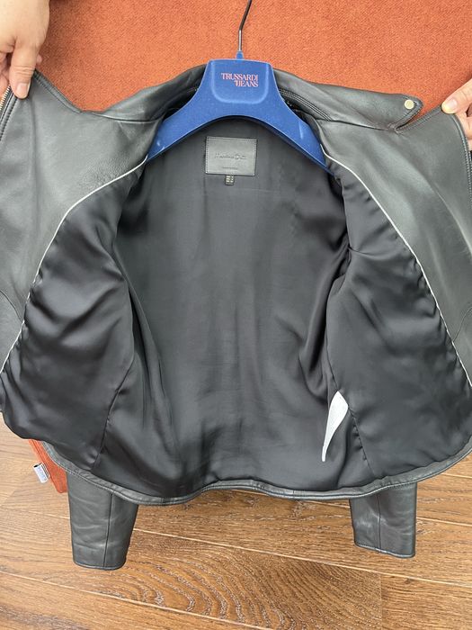 Шкіряна куртка  Massimo duttі