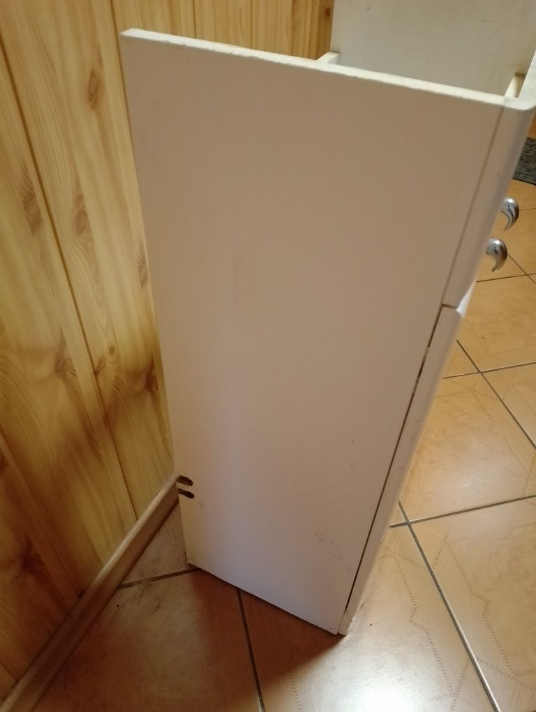 Szafka pod umywalkę
