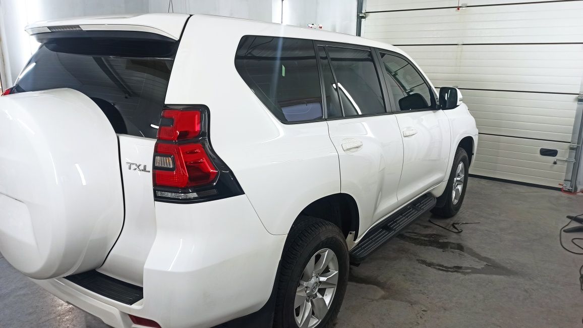 Тонування скла автомобілів