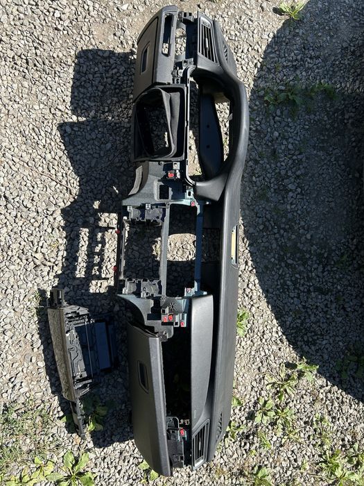 Bmw f01 f02 deska rozdzielcza kokpit napinacze Airbag head up