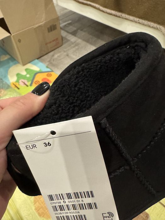 Уггі жіночі нові H₴M