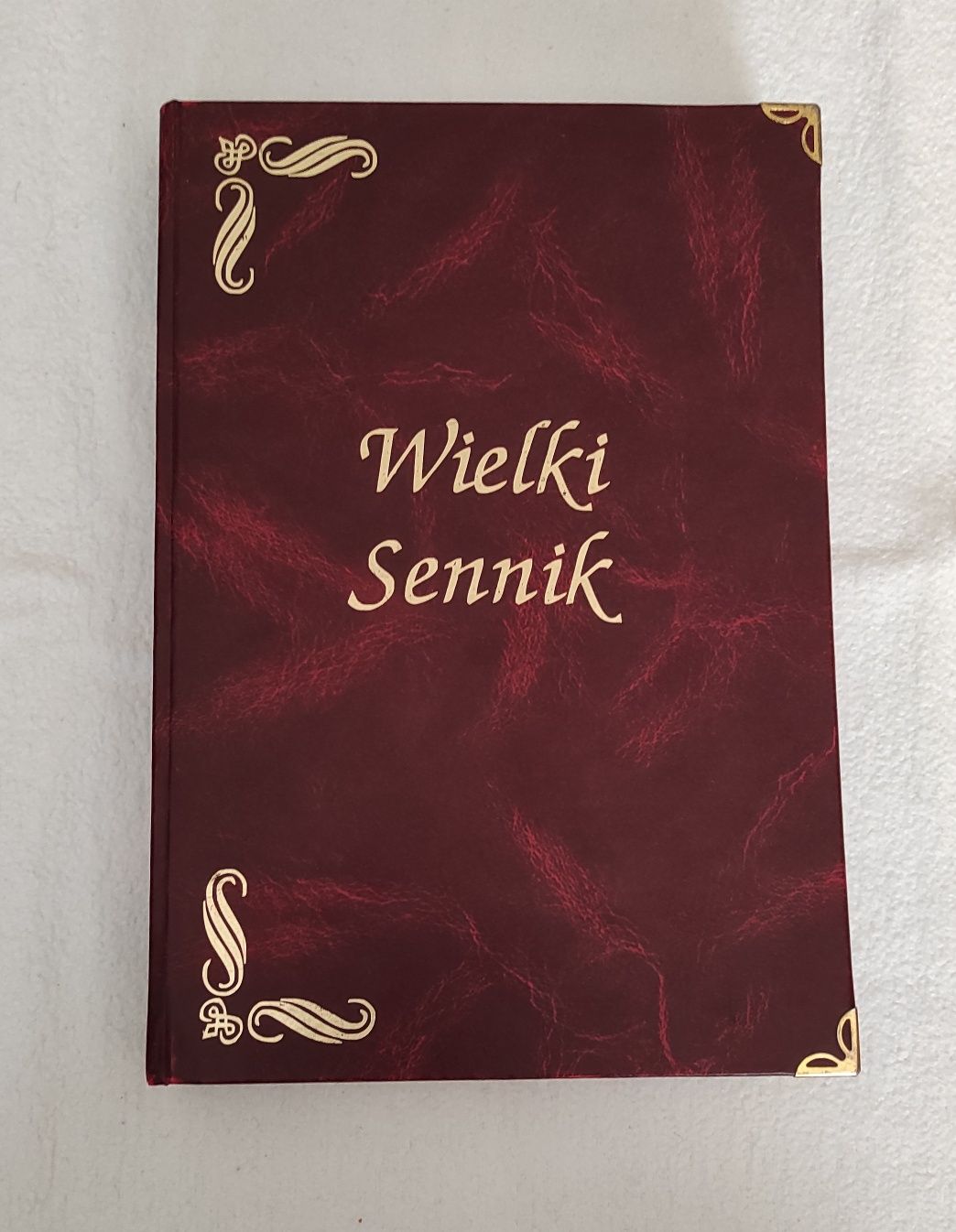 Wielki sennik Marek Skierkowski