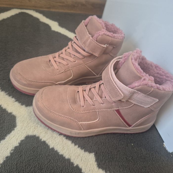 Traperki zimowe buty 34 pudrowy róż