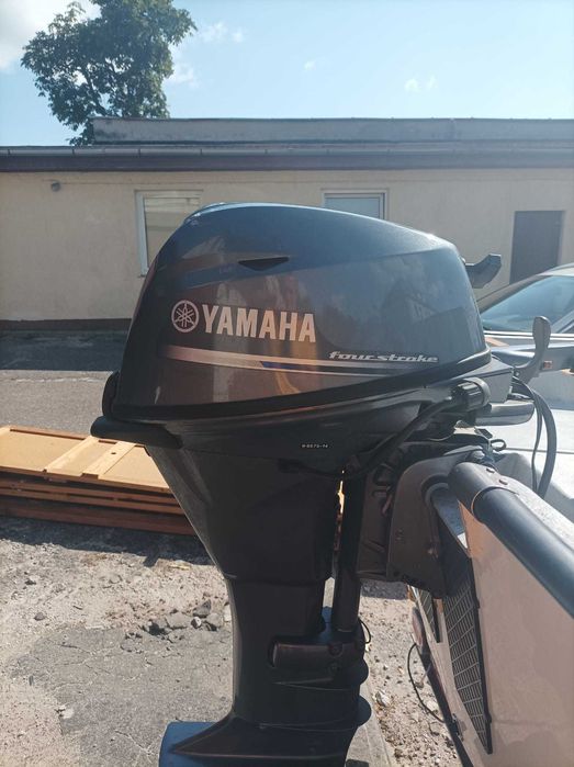 Silnik zaburtowy Yamaha 20 L 2016r jak nowy.