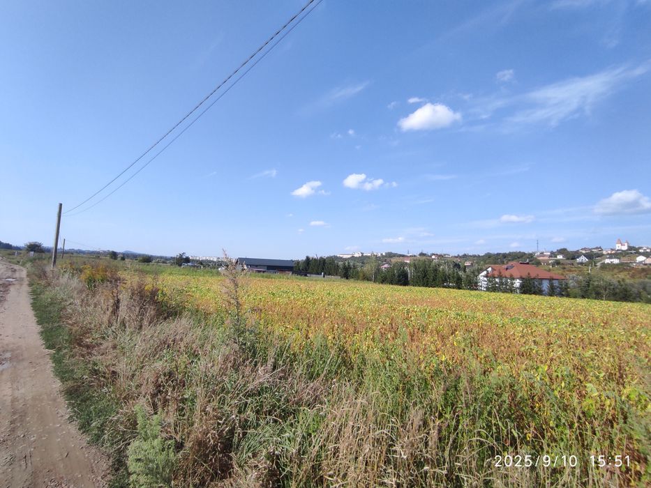 Земельна ділянка  с. Корозія