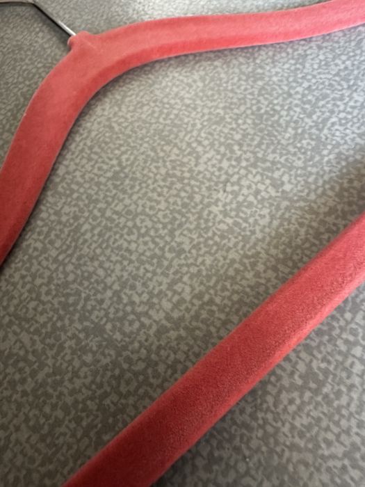 Вішаки, плечики для одягу дитячі