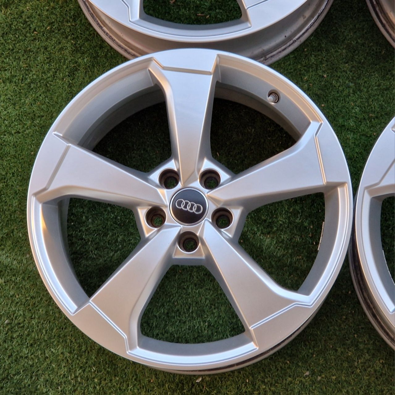 Felgi 5x112 Audi A3 S3 RS3 ROTOR 18 cali