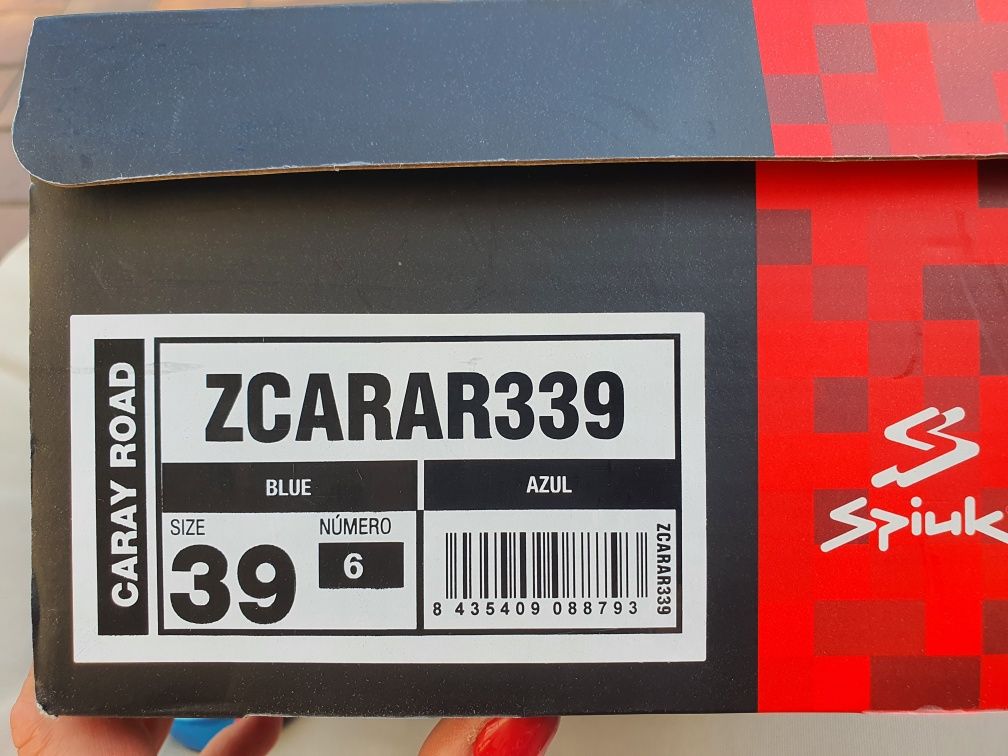 Buty pod mtb i szosę firmy Spiuk model Caray