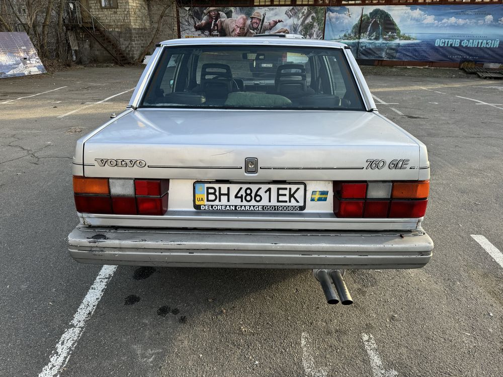 Volvo 760 GLE 2.8