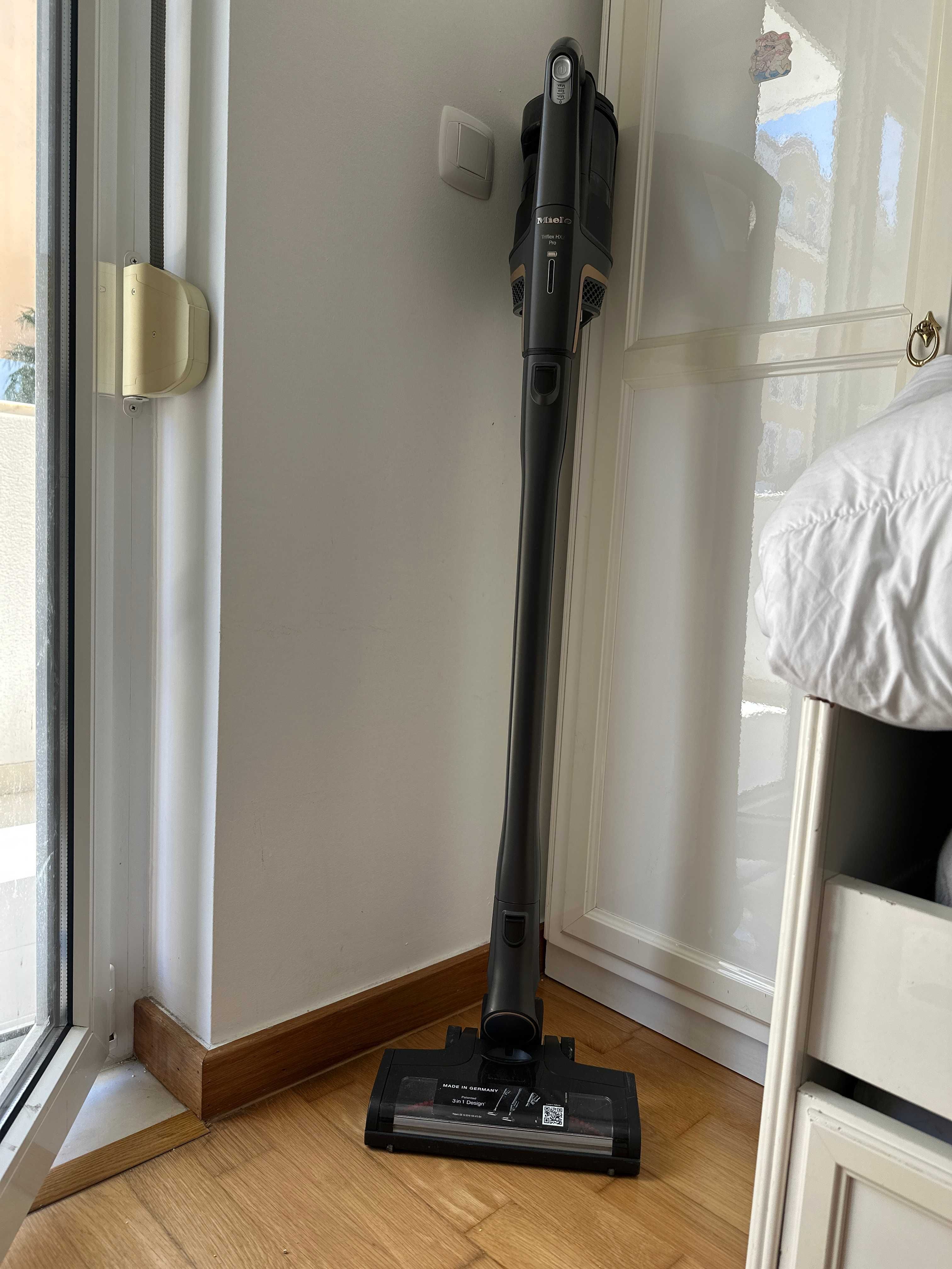 Aspirador Miele HX2 Pro Cinzento - impecável