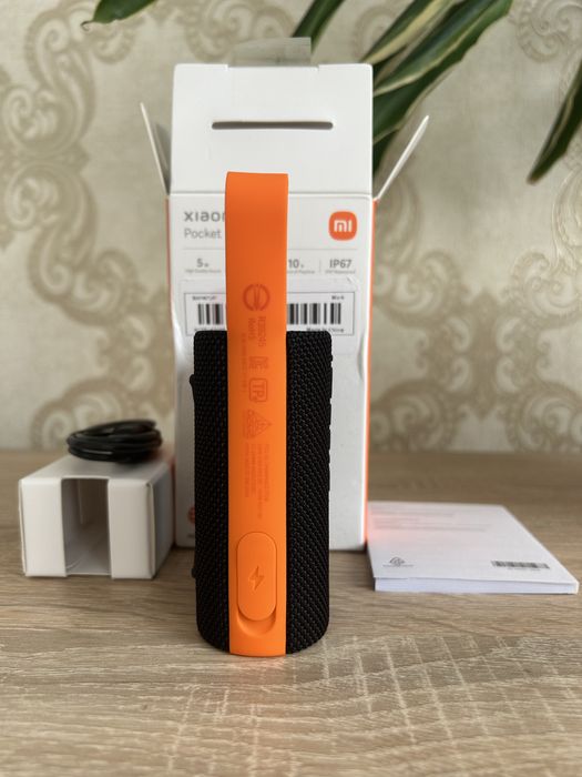 Нова потужна колонкка xiaomi sound pocket