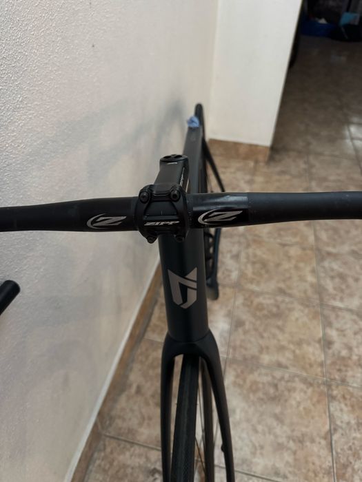 Quadro Coluer Invicta carbono L