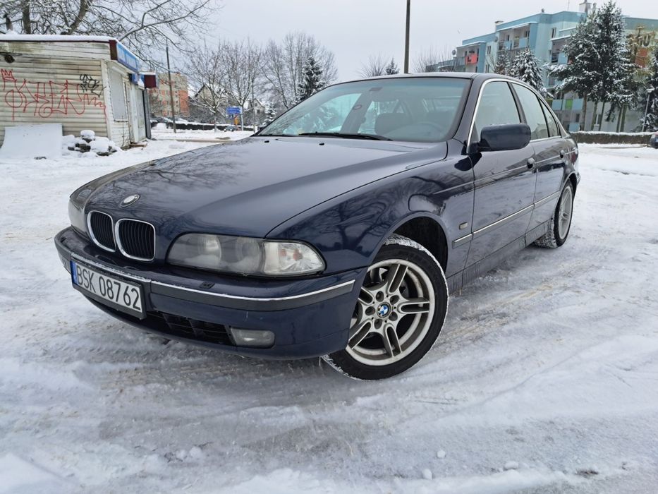 BMW - 528i  2.8 cm benzyna / LPG , Automat , super stan , okazja !