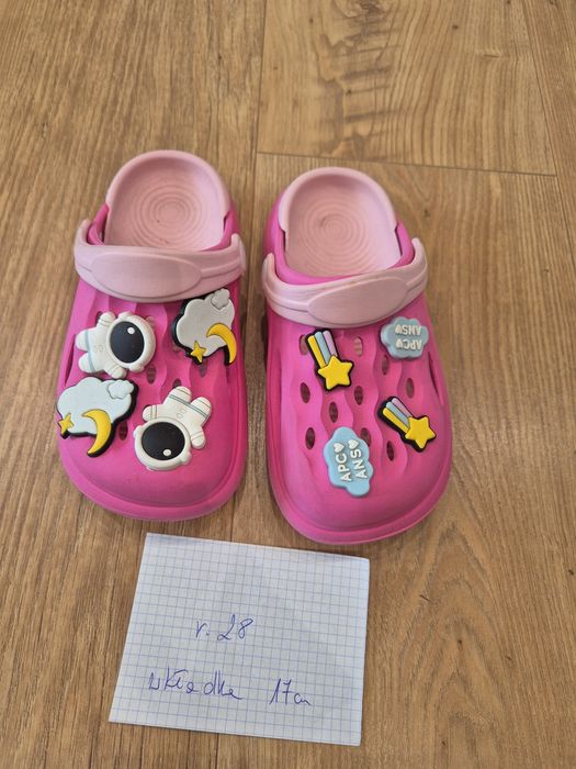 Klapki dziewczęce r. 28