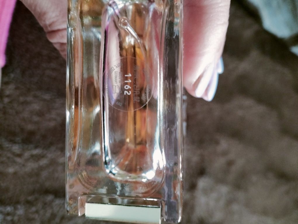 Продам парфуми жіночі оригінал можно обмін на оригінал тількі