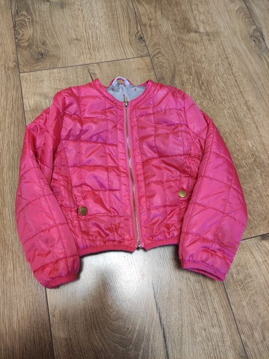 Весняна куртка для дівчинки