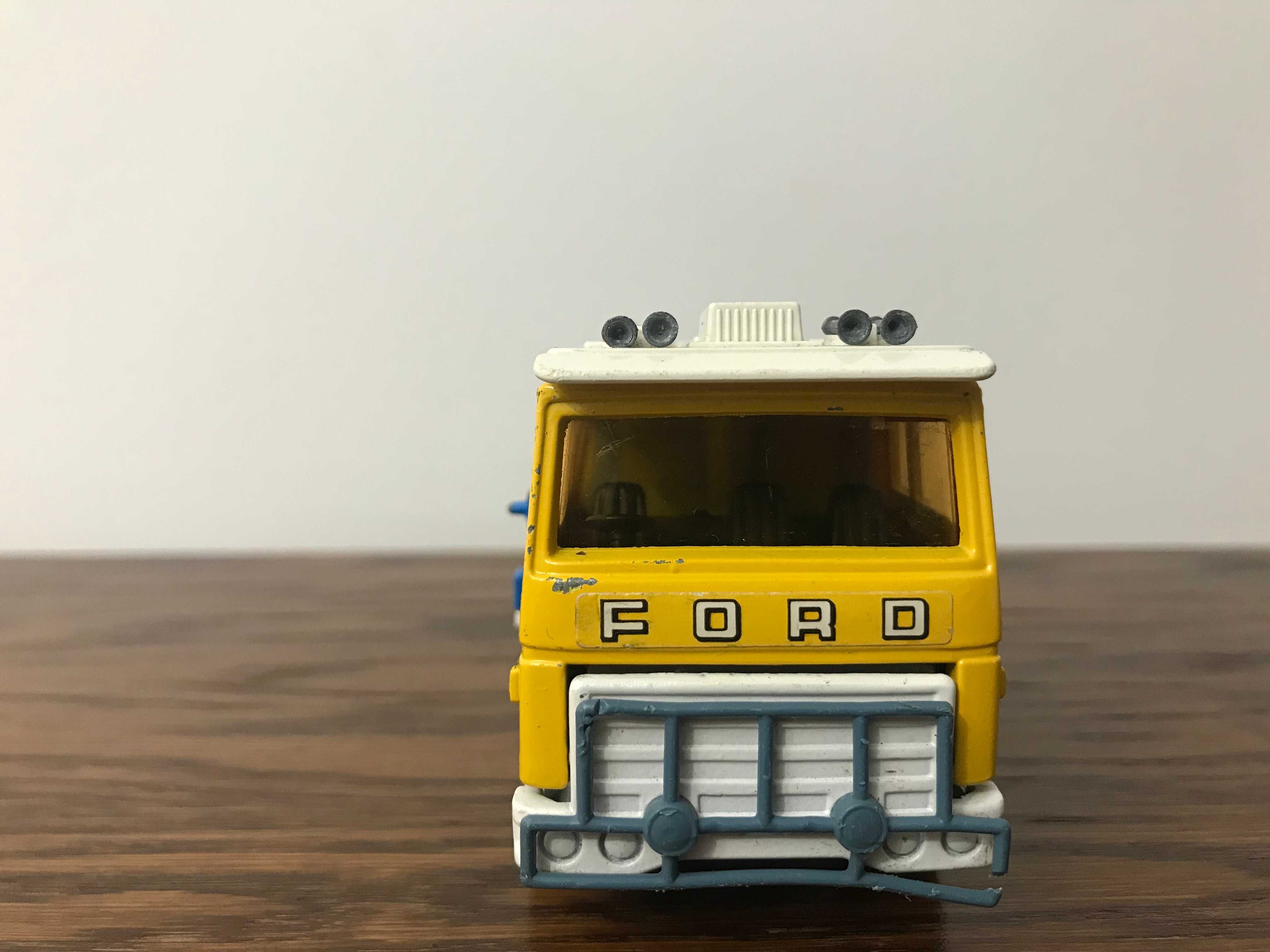 Matchbox Super Kings Ford H Series Transcontinental Truck K-21 resorak