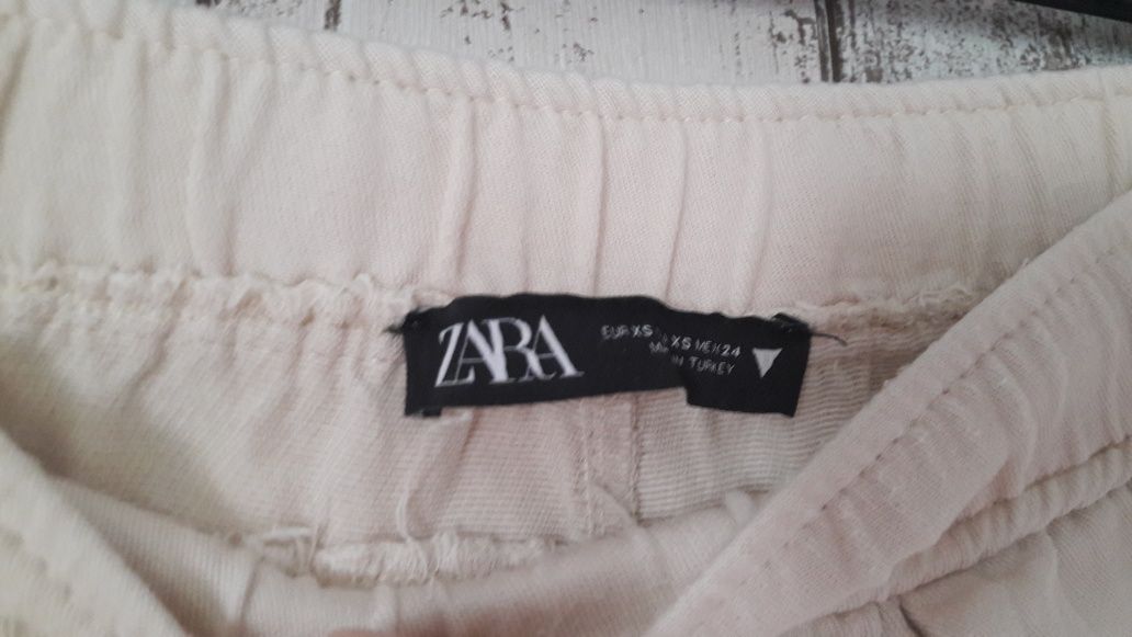 Letnie spodnie ecru Zara XS len