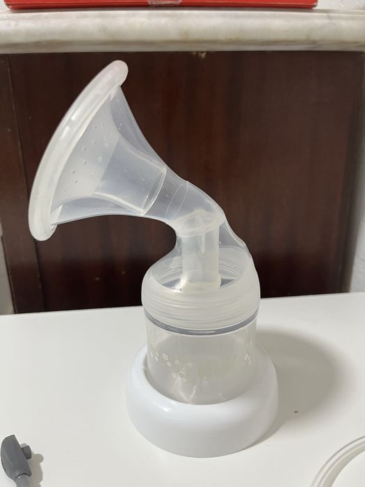 Bomba Tira-Leite Elétrica NUK Nature Sense – Recarregável