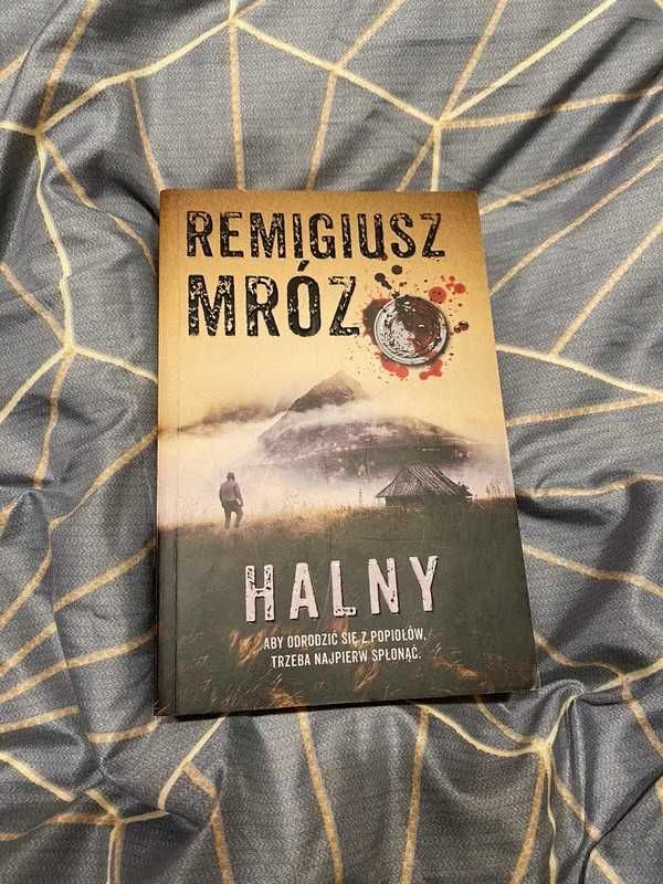 Halny Remigiusz Mróz