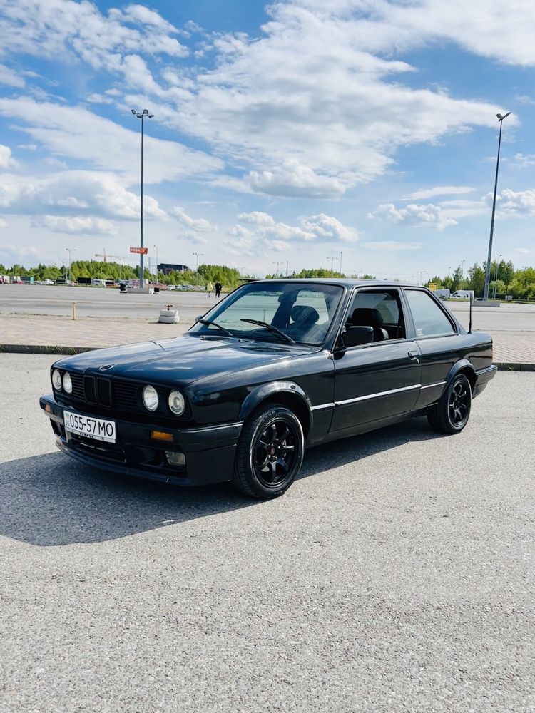 Bmw e30 coupe 318