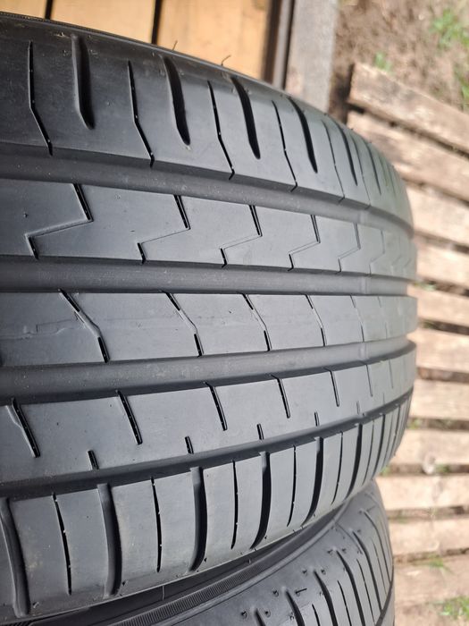 Opony 215 55 R17 Falken Ziex Ze310