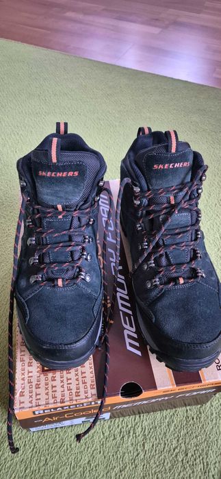 Trekking meskie Skecheers 41