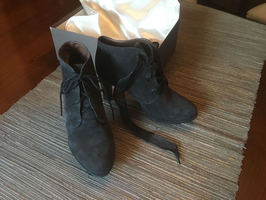 Botki sznurowane na obcasie Peter Kaiser