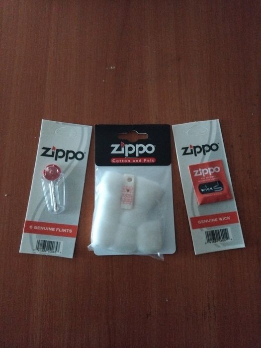Zippo-кремень,фитиль,вата-made in USA.