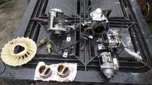 HONDA Silnk Spalinowy 2x Twin GCV GXV 520 530 Czesci Cylinder-Osprzet