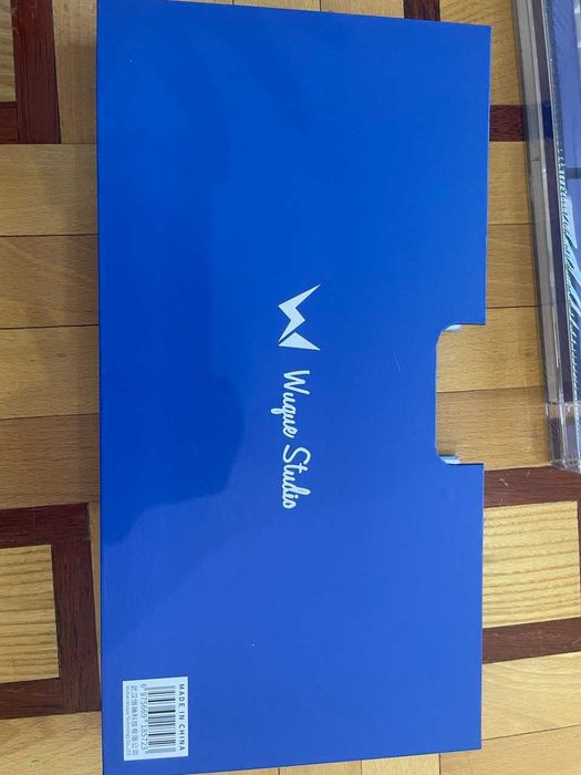 WS Blue Oasis Keycaps, нова запакована