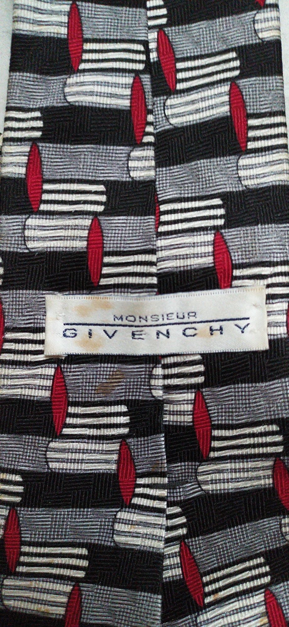 вінтажні кроватки Balmain Givenchy