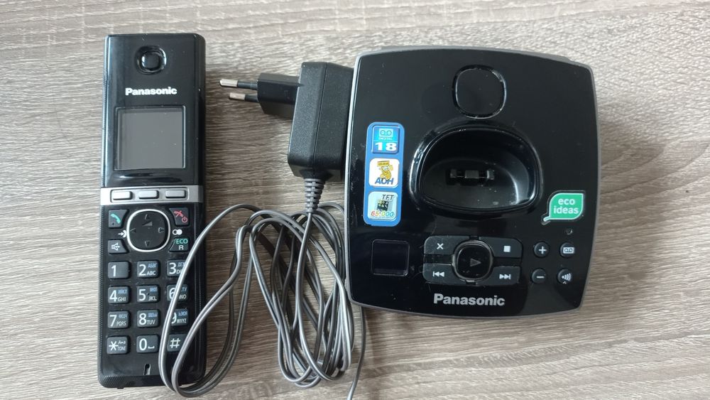 Стаціонарний бездротовий радіо-телефон Panasonic KX-TG8061UA  
Продаєм