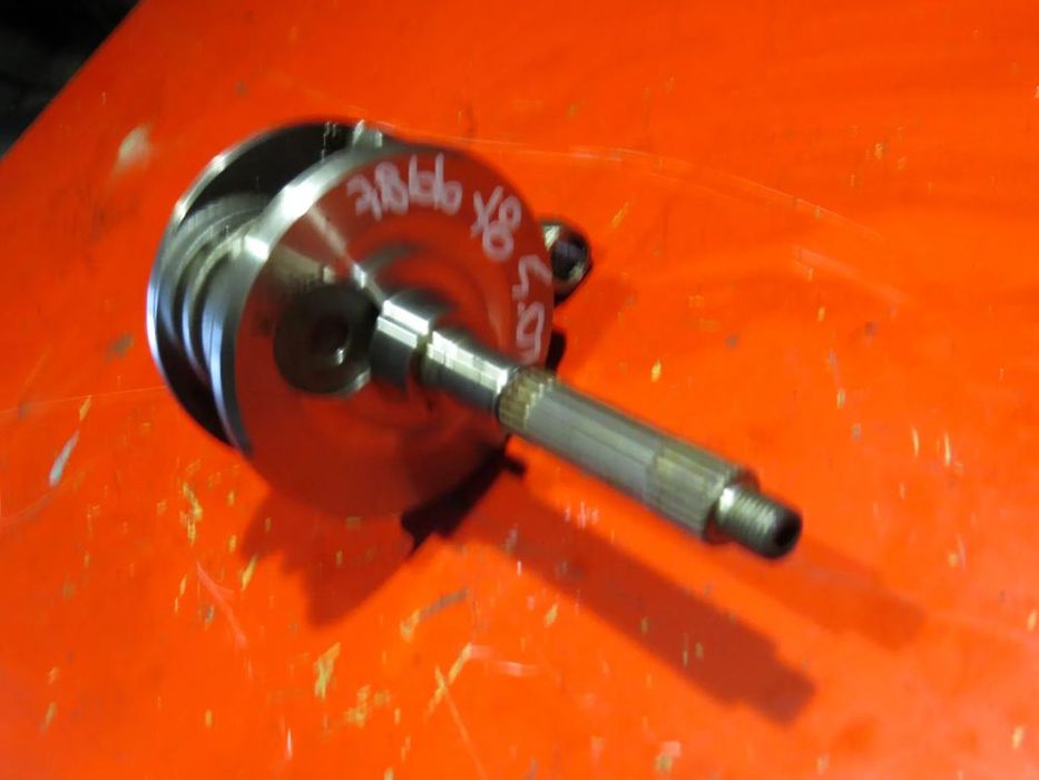 piaggio x8 125 150 180 x7 x9 mp3 vespa beverly wał korbowy korbowód