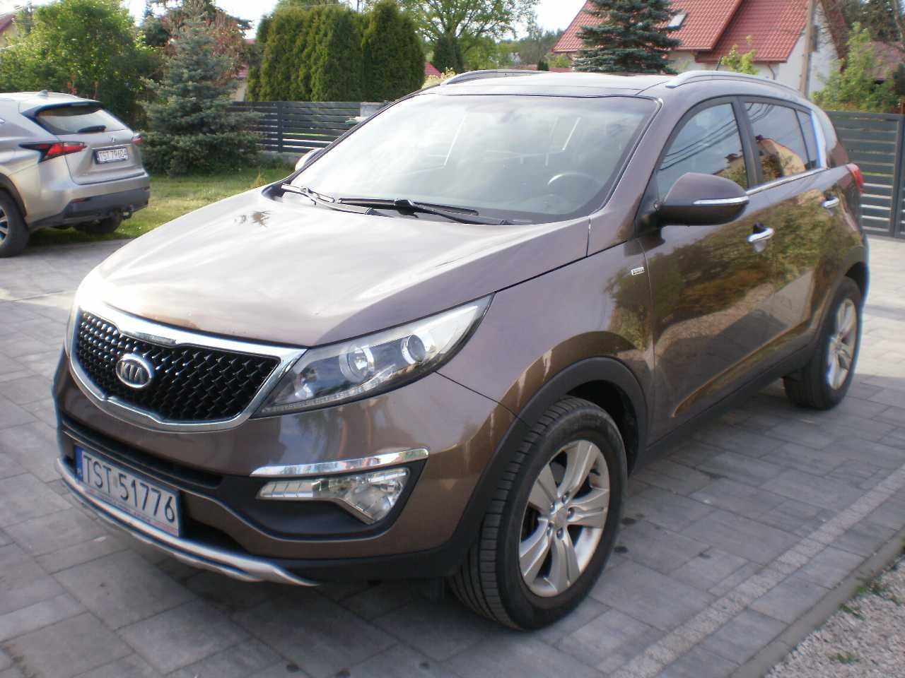 Kia Sportage 2.0 CVVT, GAZ, Navi, limitowana edycja, szklany dach.