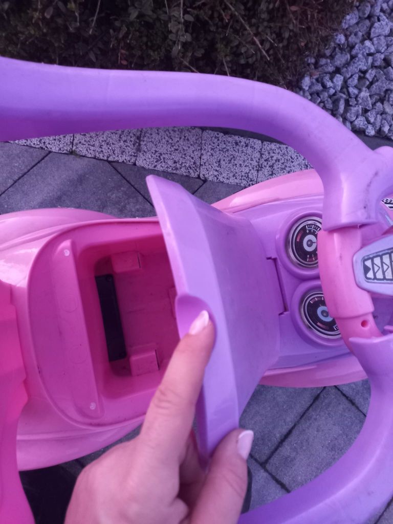 Jeździk auto dla dzieci