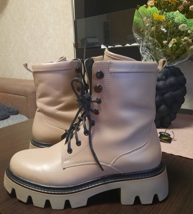 Зимове взуття  гарної якості