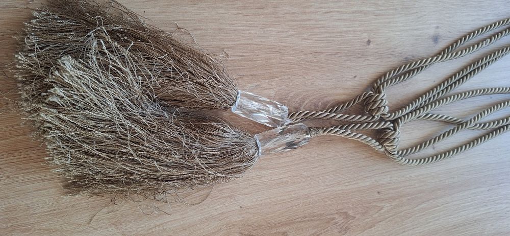 Sznury do podwijania zaslon