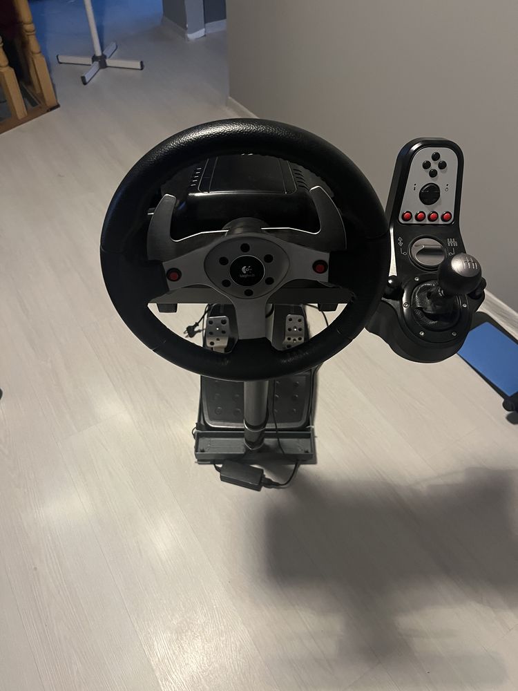 Руль ігровий logitech g25 разом з підставкою