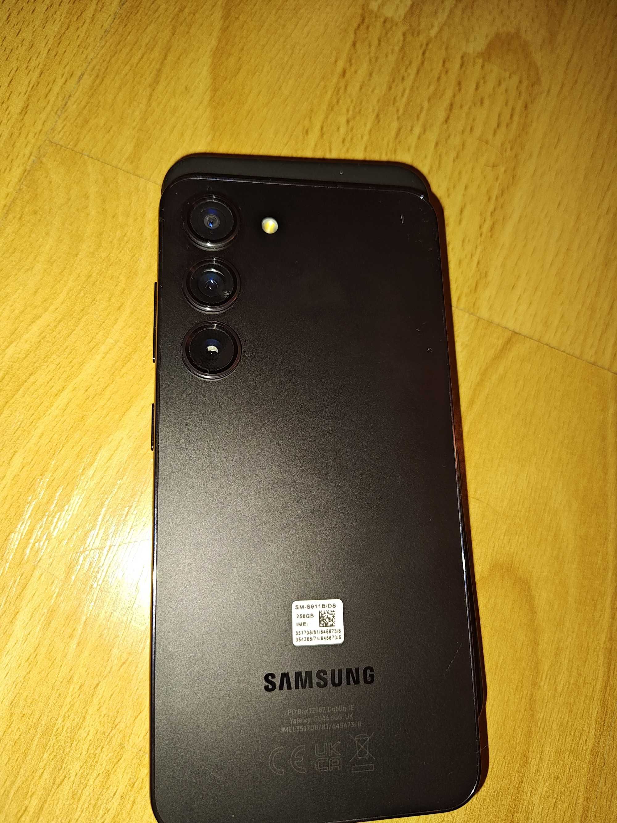 Samsung Galaxy s23 smartfon