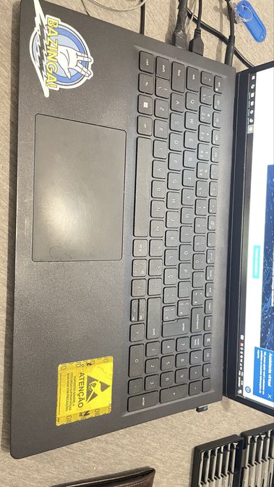 Dell inspiron 3515