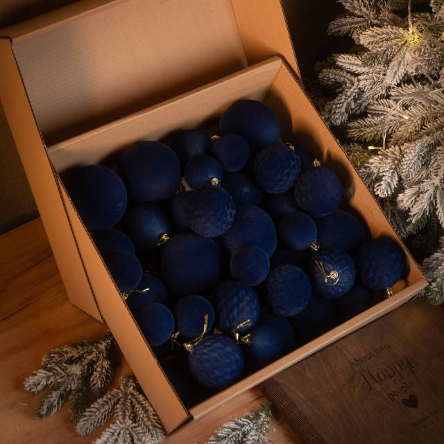 Набори новорічних прикрас для ялинки