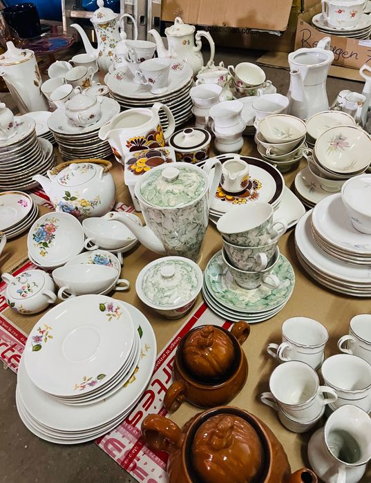 Sprzedam rodzinną kolekcję szkła i porcelany