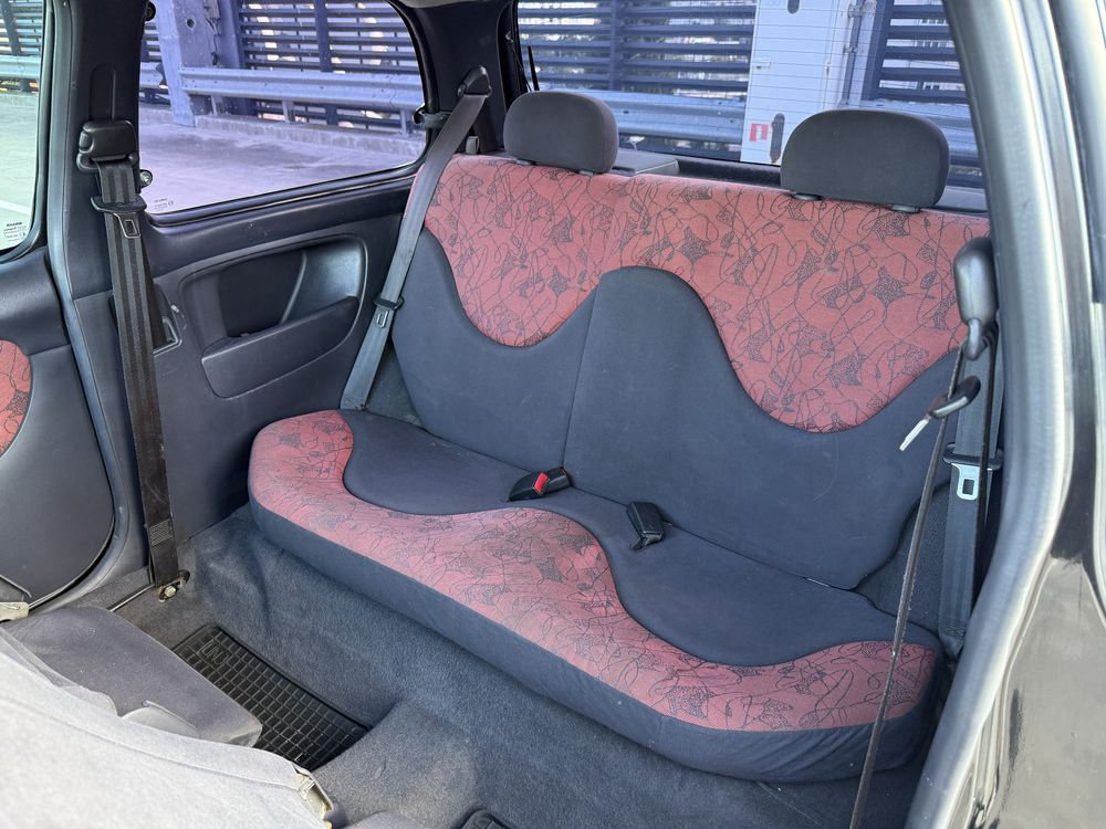 Nissan Micra K11 2001