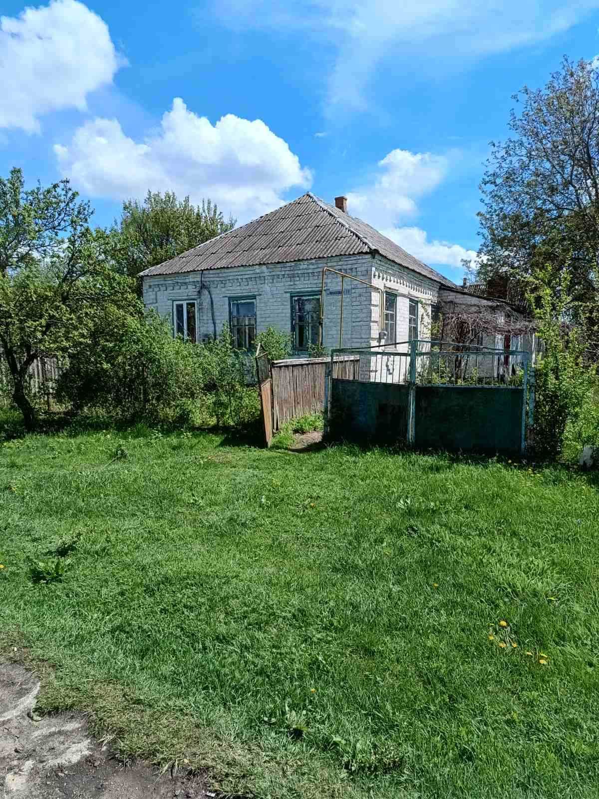 Продается дом в селе