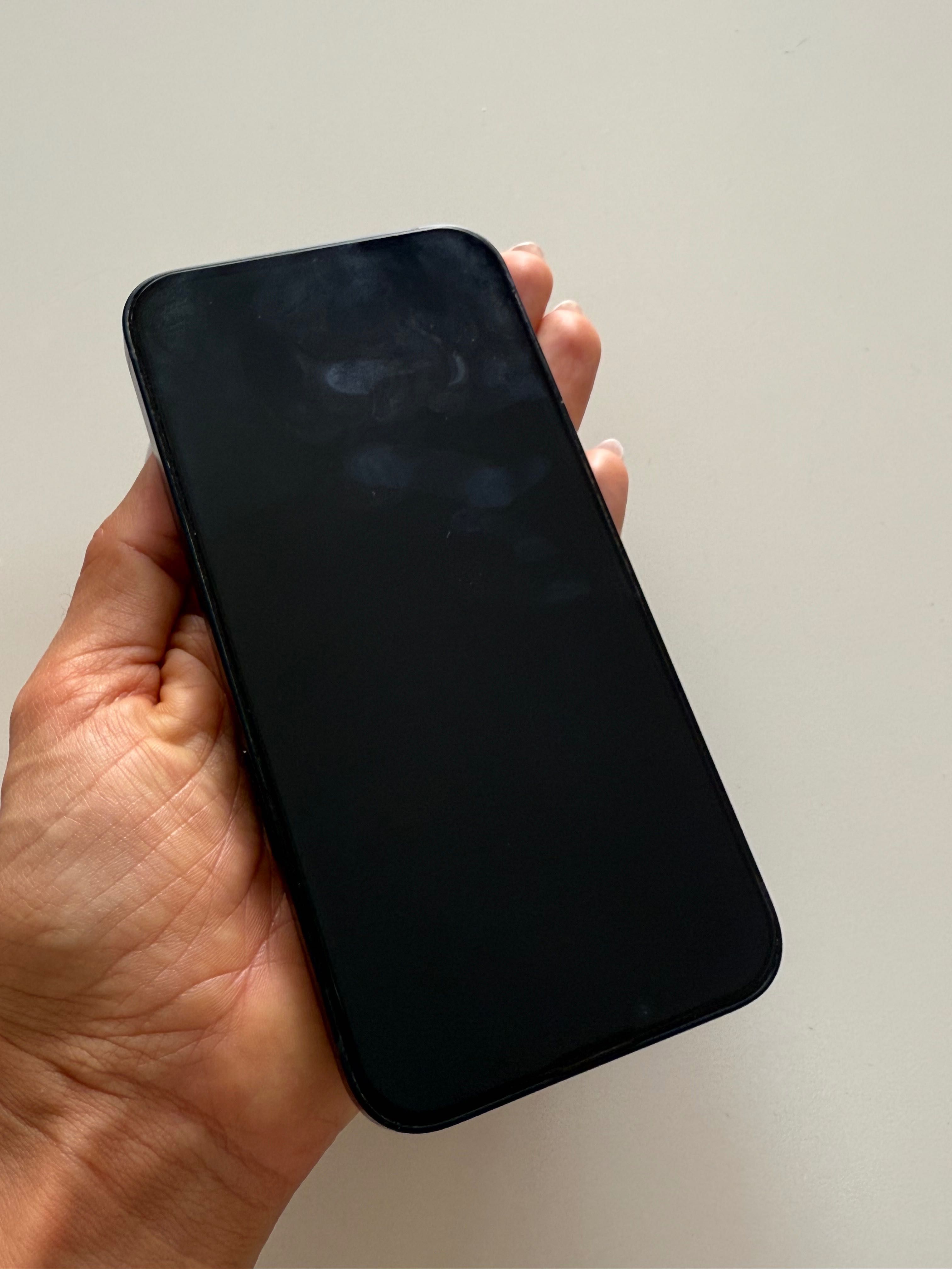 iPhone 14 como novo